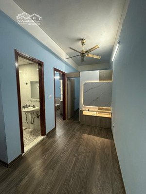 chính chủ bán gấp căn hộ 36m 1pn 1vs nội thất đầy đủ sổ đỏ lâu dài giá nhỉnh 2 tỷ tầng 15 ct10a