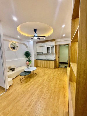 bán nhanh căn hộ tòa ct4 xa la, hà đông tk 2pn,1vs, sổ đỏ full nt. lh 