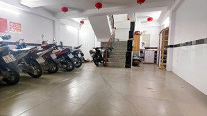 bán toà căn hộ dịch vụ la thành 50m 6 tầng 12.5 tỷ