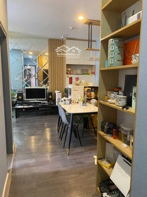 bán nhanh căn 78m2 2pn 2wc, full nội thất đẹp. liên hệ 