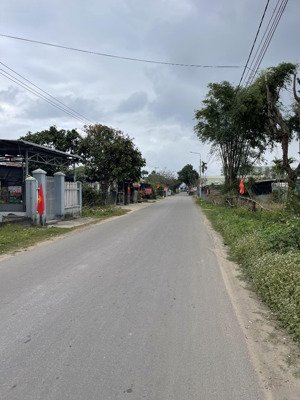 2 lô liền kề sát biển, mặt tiền dũng sĩ điện ngọc, 270m2, ngang 9m