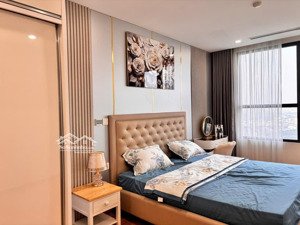 cực rẻ! chính chủ bán gấp căn 104m2, 3pn, chung cư resco cổ nhuế giá 6,5 tỷ, full nt. lh 