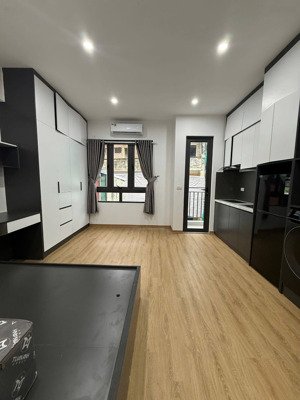 giá cắt lỗ - tòa ccmn phố đê la thành - 2 mặt thoáng - 63m2 x 7 tầng, mặt tiền 4.6m, chỉ 13.9 tỷ