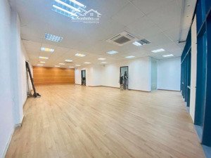 văn phòng góc nào cũng có tương lai - 52m² mặt phố lô góc ngụy như kon tum