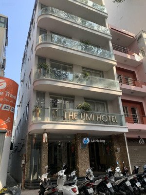 chuyển nhượng mặt tiền lý tự trọng, bến thành, q 1 - 8x21m - 5 tầng - hđt: 380tr/tháng - giá 110 tỷ