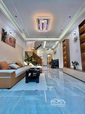 chỉ 5.x tỷ, nhà 2 tầng, dt 4x14, đường 6m, hương lộ 3 - giáp aeon tân phú