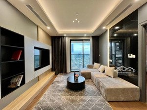 chính chủ cho thuê căn 2pn mipec, full nội thất, tầng trung hướng nam, giá 15tr/tháng.lh:0927919799