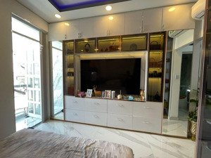 nhà dt 60m2 - hẻm 3m kinh doanh - nhà mới xây đúc btct - 4 tầng - 5pn - 6 tỷ tl