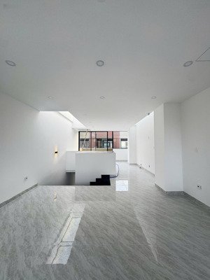 cho thuê nhà phố soho giá tốt nhất chỉ 45 triệu/ tháng, hoàn thiện nội thất cơ bản