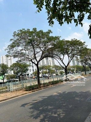 bán nhà: đường lò gốm, hậu giang, phạm văn chí. phường 8, quận 6, dt 7.5 x 11m, giá 5.4 tỷ