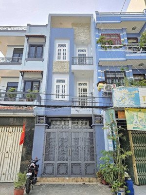 mặt tiền đường kinh doanh - 4 tầng - dt 4x16m nở hậu tài lộc - ngay chợ hạnh thông tây