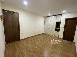 cho thuê chung cư osaka gần hồ linh đàm, 71m, 2pn, 2wc, nội thất cơ bản, giá 9 triệu, mtg