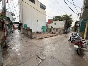 bán lô góc vân côn đường 2 oto tránh giá siêu rẻ