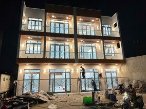 cho thuê nhà nguyên căn mt đường tl41, thạnh lộc, quận 12