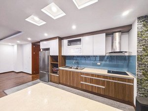 căn hộ 3 phòng ngủ rộng rãi cho thuê tại xuân diệu, tây hồ