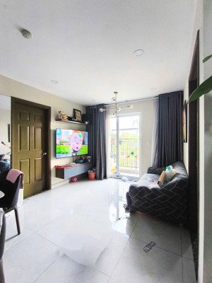 cần bán chung cư lotus garden 71m2 sổ hồng sẵn