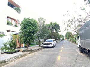 chính chủ , cần bán đất đường thanh lương 8 ( đông nam , 100 m2 ) - hoà xuân , đà nẵng .