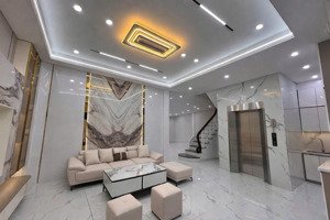 bán gấp trước tết! nhà 6t thang máy p. thanh nhàn, ô tô đỗ cổng, full nội thất, sđcc 40m2