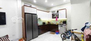 bán nhà riêng tại yên xá - gần 40m2 - 2 mặt thoáng - 6 ngủ - vài bước ra ô tô
