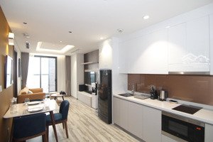 cho thuê gấp căn 2pn đủ đồ cc sky city 88 láng hạ, view đẹp giá chỉ 20triệu/tháng. lh o936.530.388