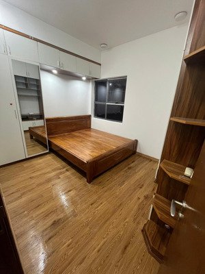 cho thuê căn hộ the one residence trần phú hoàng mai , 64m, 2pn, gần full 9tr