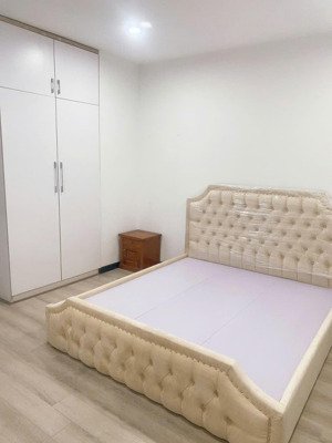 bán căn hộ chung cư hồ gươm plaza, 5,92 tỷ, 98m2, 3pn, 2wc, đầy đủ nội thất