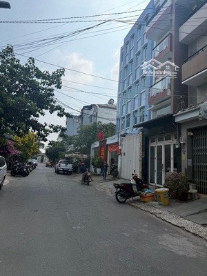 chính chủ bán đất tặng nhà mặt tiền đường số tân kiểng q7 6.8x20 phù hợp xây chdv