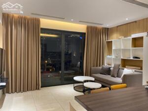 Nhu cầu cần bán GẤP 3 ngủ 93m2 tòa xịn view thoáng tại Vinhomes D''capitale giá 11.8 tỷ