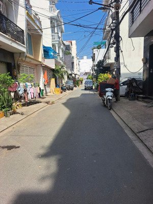 bán nhà 4 tầng ngang 8m, hẻm nhựa 8m, ô tô tránh có vỉa hè ngay nhà thi đấu q7, 153m2, giá 13 tỷ tl