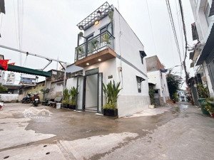 nhà góc đường 385 tăng nhơn phú q9 1 lầu hoan công 2,15 tỷ