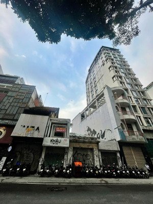 bán nhà góc 2 mt lý tự trọng q1, dt 20x60m cn ~1124m2 ctxd 4 hầm 25 tầng giá 1400 tỷ