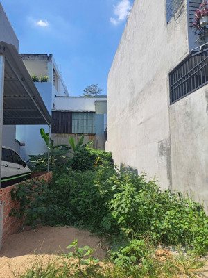 bán đất đường quốc lộ 13 - 55m2 - hẻm ô tô 6m - ngay khu hồng long chỉ 4,05 tỷ thương lượng