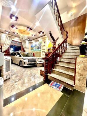 NHÀ NGUYỄN TƯ GIẢN - NGANG 5M × DÀI 13M - HẺM 3 OTO TRÁNH NHAU CÓ LỀ - 9.6 TỶ