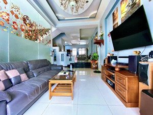 bán nhà biệt thự 130m ngang 6.5, 3pn hẻm ô tô, shr, hoàn công, shr hoàn công đủ, tăng nhơn phú