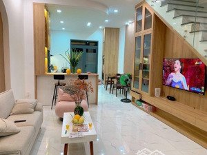 nhà đẹp phan văn hớn 94m, ngang 6m chỉ 6.2 tỷ