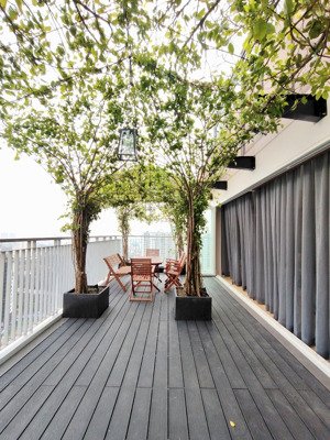 duplex sân vườn riêng luxgarden, 175m2, sổ hồng có sẵn