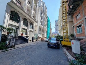 gấp bán trước tết mặt tiền nội bộ nguyễn văn hưởng 10x24m vuông vức xây dựng mới hầm 7 tầng giá tốt