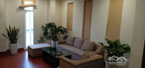 cho thuê 1n1k 80m2 phố tôn thất thiệp, full đồ thang máy, ban công rộng, ô tô đỗ cửa, giá 9,5 triệu