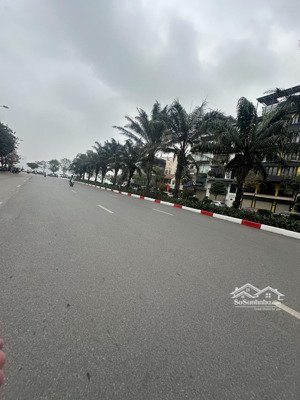 nợ ngân hàng cần bán gấp nhà 3 tầng phố nguyễn đình thi thuỵ khuê tây hồ 70m mt 4.5m nhỉnh 17 tỷ