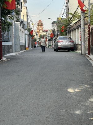 nhà 6 x 16m - gần nguyễn thị định phường thạnh mỹ lợi quận 2.