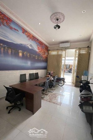 giá : 9 tỷ 800 ( tl ) nhà 4 tầng ( 4 x 18 ) mặt tiền đường nhựa 10m, p.bình trị đông, bình tân