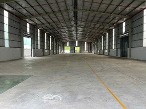 cho thuê xưởng 3.000m2, trong kcn đức hòa, long an