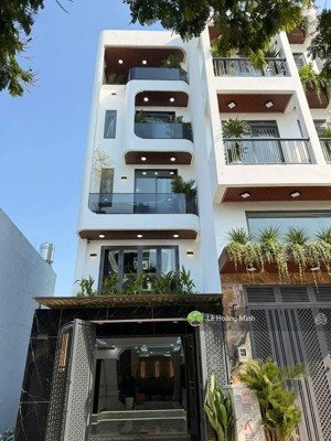 siêu phẩm 4,2m x 17m. 4 tầng hẻm 10m đường tân chánh hiệp 18