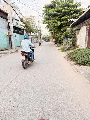 bán nhà đường số 10, hiệp bình phước, thủ đức, diện tích 80m2, giá 4 tỷ