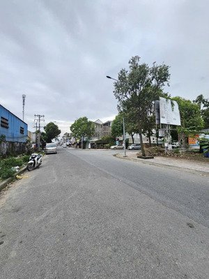 bán đất 4.5x20m, đường số 11 kdc thanh bình p. bình hòa gần vsip1