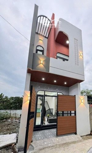 nhà 1 trệt 1 lầu mới 100% đã hoàn công kp7, p. tân phong sổ hoàn công đã về