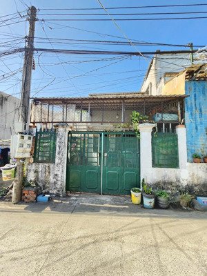 2.75 tỷ/ bán nhà cấp 4 gác lửng gần đường trương văn vĩnh p.tân bình tp.dĩ an. gần nguyễn thị tươi