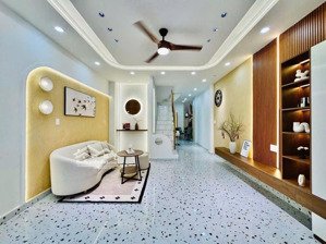 mình bán nhà đẹp giá rẻ, đường ô tô đỗ cửa phan đăng lưu, phú nhuận, alo tâm nhà tuyển 