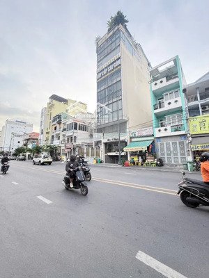 bán nha mặt tiền đường hoàng hoa thám,p13,tân bình -58m2,cấp 4 giá chào 16.6 tỷ