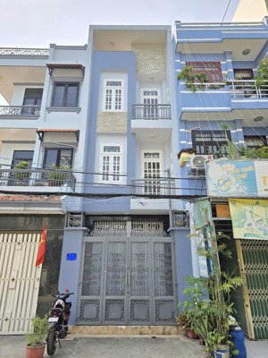 mặt tiền kinh doanh 4 tầng 4x16m sổ vuông đẹp, đường số 17, kết nối đường quang trung và thống nhất